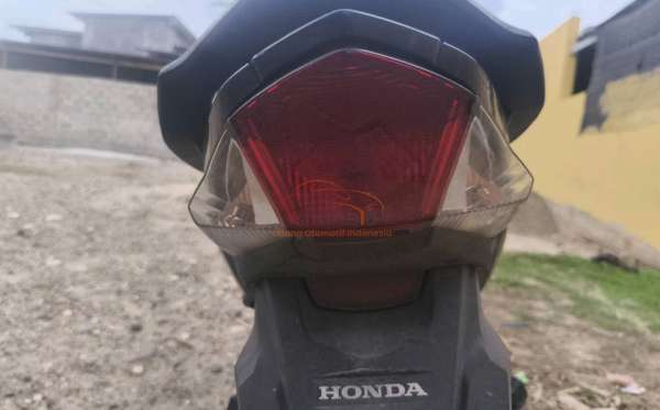 HONDA REVO