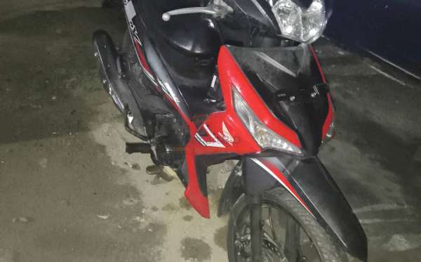 HONDA  SUPRA X