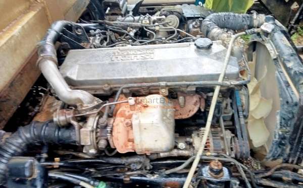 ISUZU  NMR 71T HD 5.8