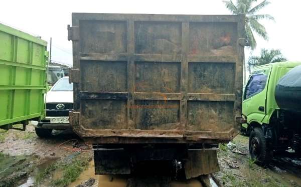 ISUZU  NMR 71T HD 5.8