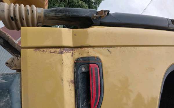 MITSUBISHI  CANTER  FE 75