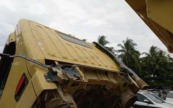 MITSUBISHI  CANTER  FE 75