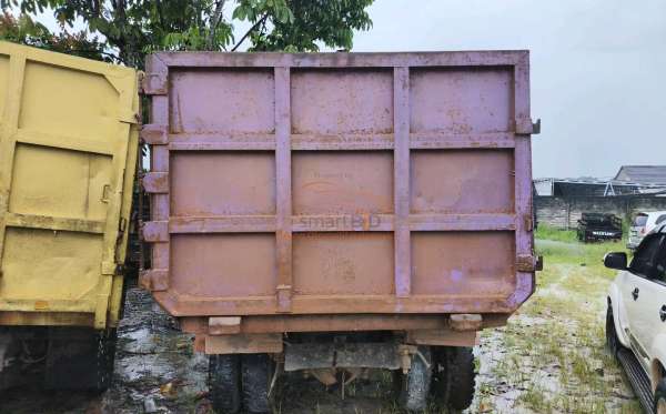 MITSUBISHI COLT DIESEL FE 74