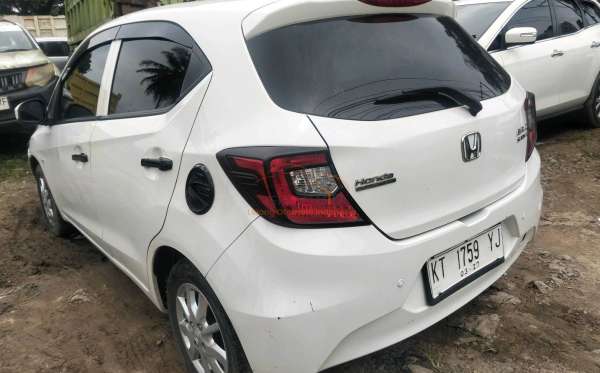 HONDA  BRIO  SATYA 1.2 E