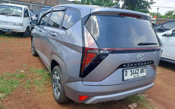 HYUNDAI  STARGAZER  PRIME 4X2