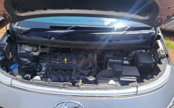 HYUNDAI  STARGAZER  PRIME 4X2