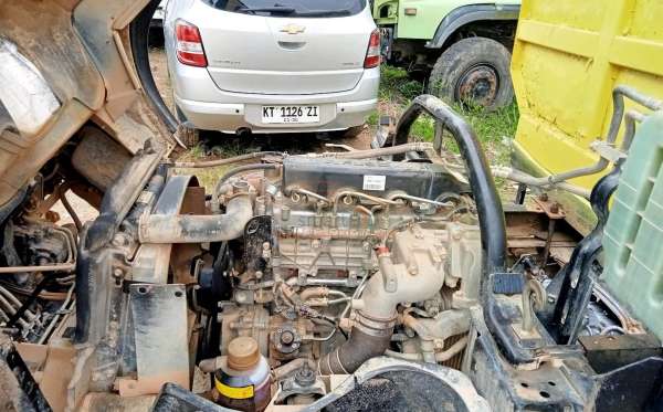 MITSUBISHI CANTER FE 75