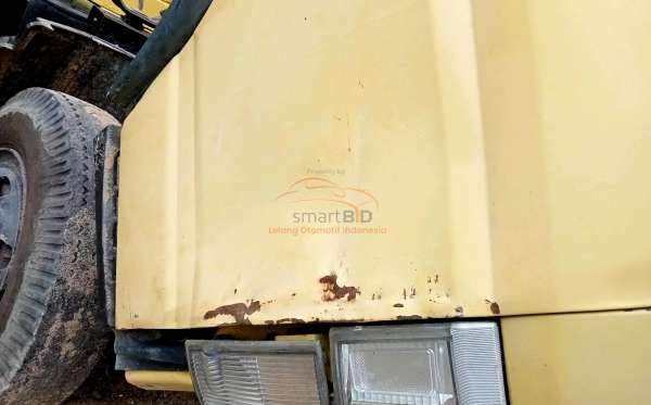 MITSUBISHI CANTER FE 75