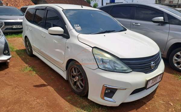 NISSAN GRAND LIVINA XV