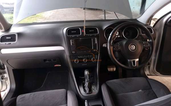 VOLKSWAGEN VW GOLF 1.4