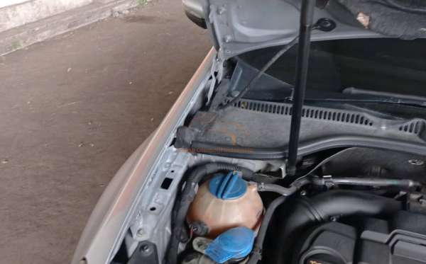 VOLKSWAGEN VW GOLF 1.4