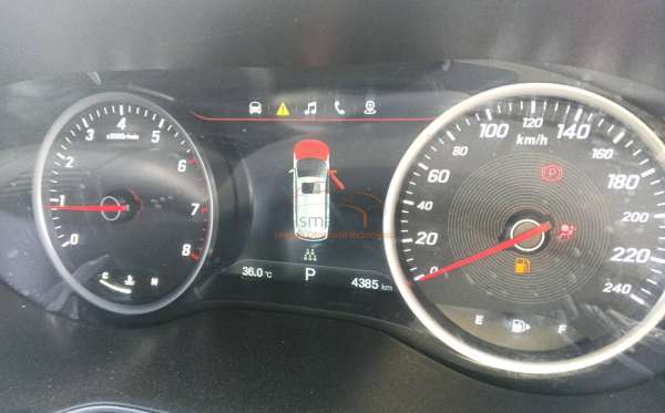 WULING CORTEZ 1.5 LUX