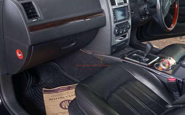 CHRYSLER 300C 3.5 AT