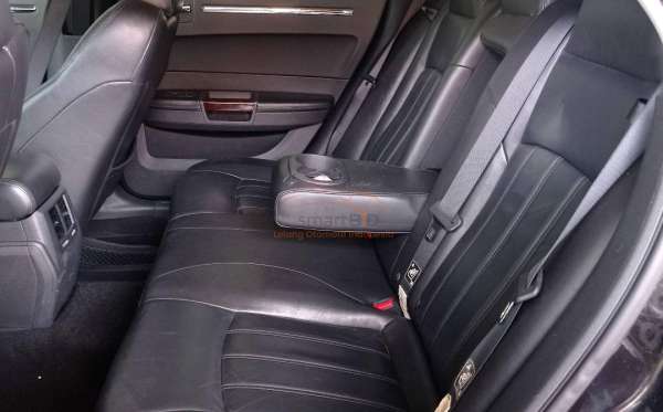 CHRYSLER 300C 3.5 AT