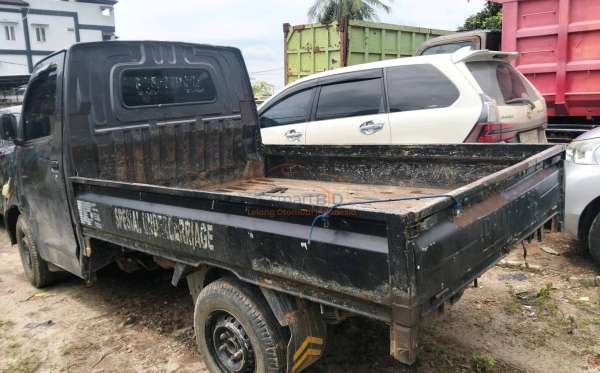 DAIHATSU GRAN MAX PICK-UP