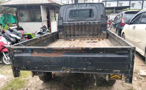 DAIHATSU GRAN MAX PICK-UP