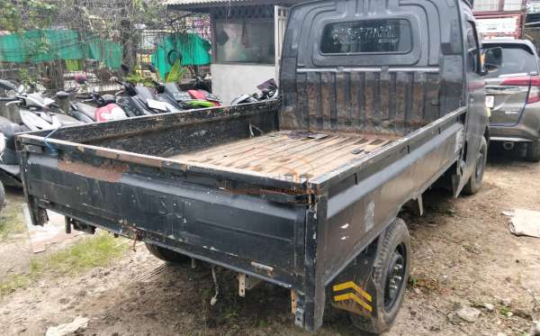 DAIHATSU GRAN MAX PICK-UP