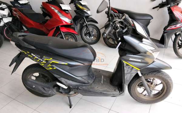HONDA BEAT STREET CBS