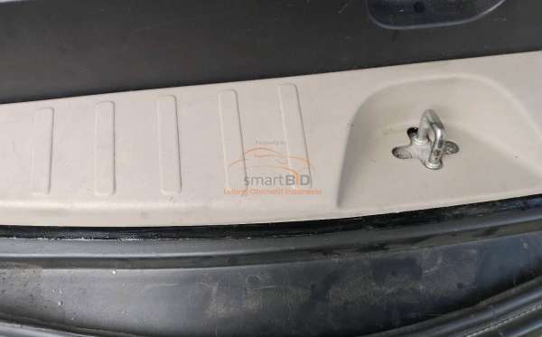 MITSUBISHI PAJERO SPORT 2.5HP-E