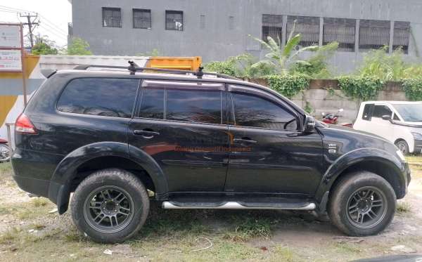 MITSUBISHI PAJERO SPORT 2.5HP-E