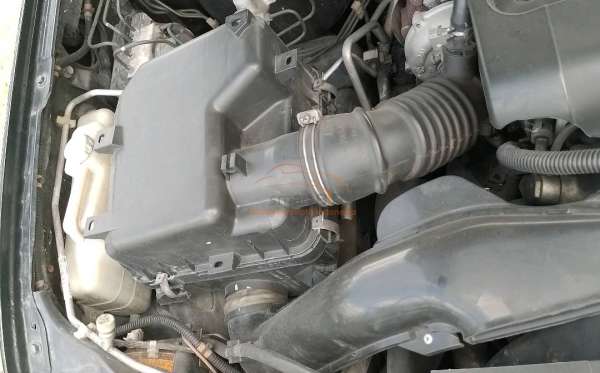 MITSUBISHI PAJERO SPORT 2.5HP-E