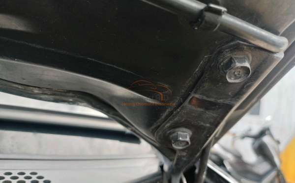 MITSUBISHI PAJERO SPORT 2.5HP-E