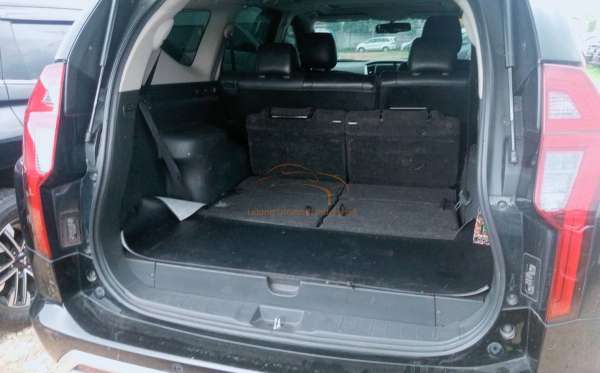 MITSUBISHI PAJERO SPORT 2.4L DAKAR-L (4X2)