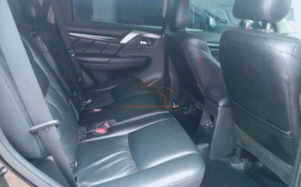 MITSUBISHI PAJERO SPORT 2.4L DAKAR-L (4X2)