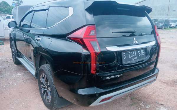 MITSUBISHI PAJERO SPORT 2.4L DAKAR-L (4X2)