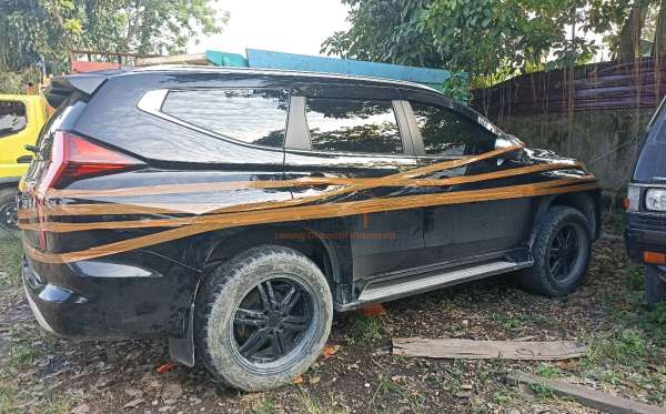 MITSUBISHI PAJERO SPORT DAKAR