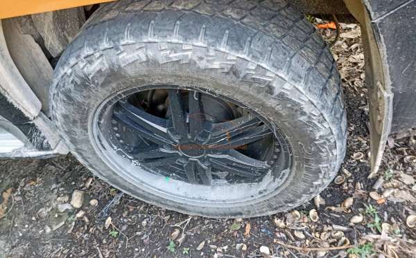 MITSUBISHI PAJERO SPORT DAKAR