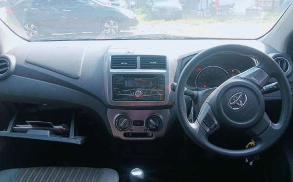 TOYOTA AGYA 1.2 G