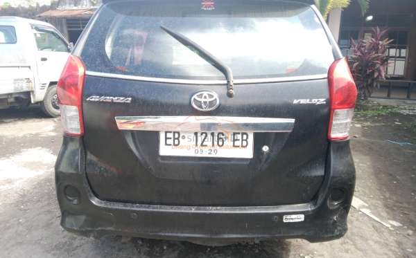 TOYOTA  AVANZA VELOZ 1.5