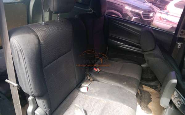 TOYOTA  AVANZA VELOZ 1.5