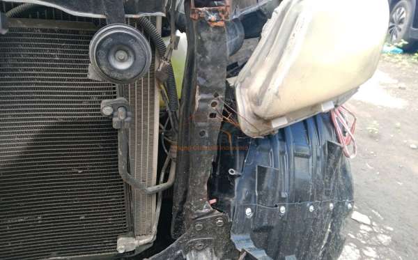 TOYOTA  AVANZA VELOZ 1.5