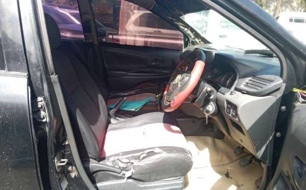 TOYOTA  AVANZA VELOZ 1.5