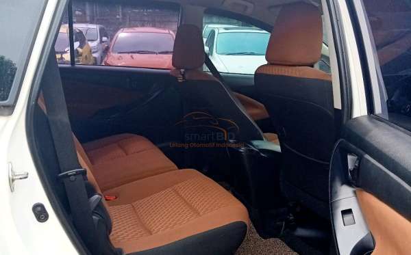 TOYOTA KIJANG INNOVA G