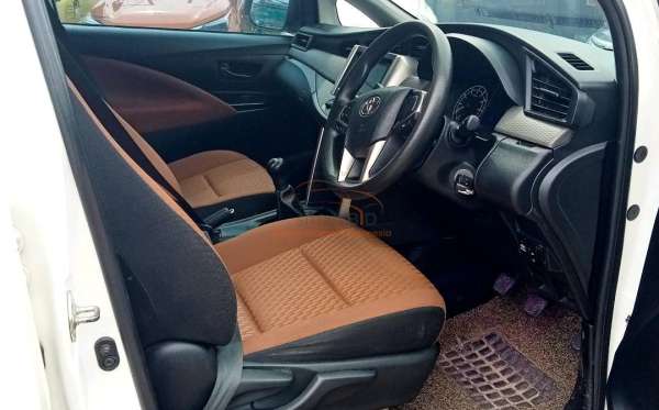 TOYOTA KIJANG INNOVA G