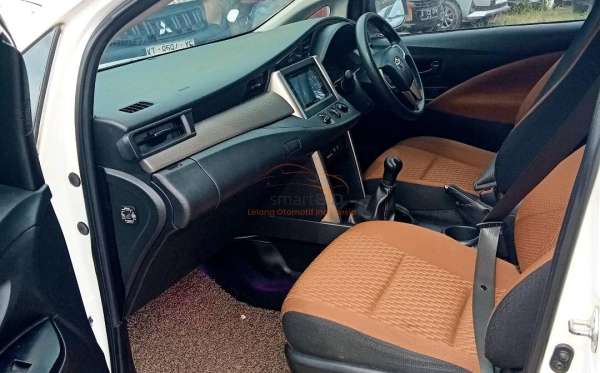 TOYOTA KIJANG INNOVA G