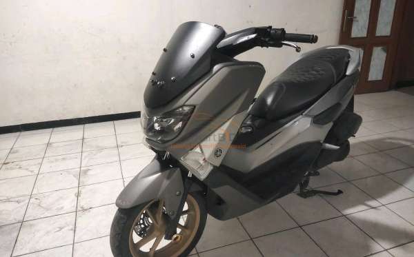 YAMAHA NMAX 155