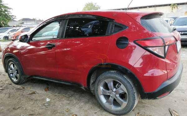 HONDA HRV RU1 1.5 E