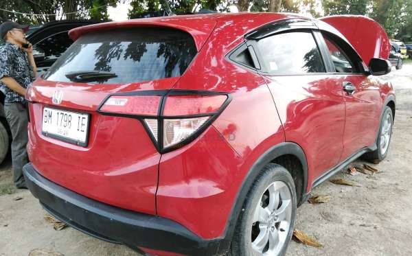 HONDA HRV RU1 1.5 E