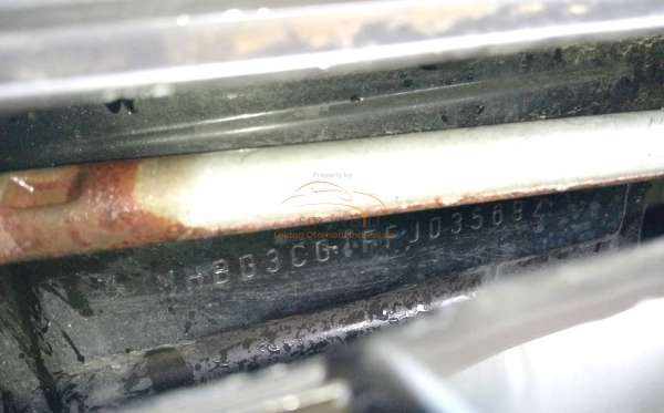 NISSAN GRAND LIVINA SV