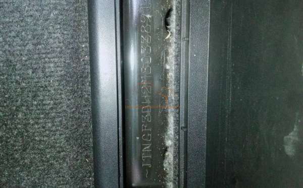 TOYOTA ALPHARD 2.5 G