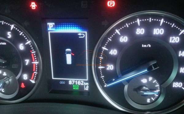 TOYOTA ALPHARD 2.5 G