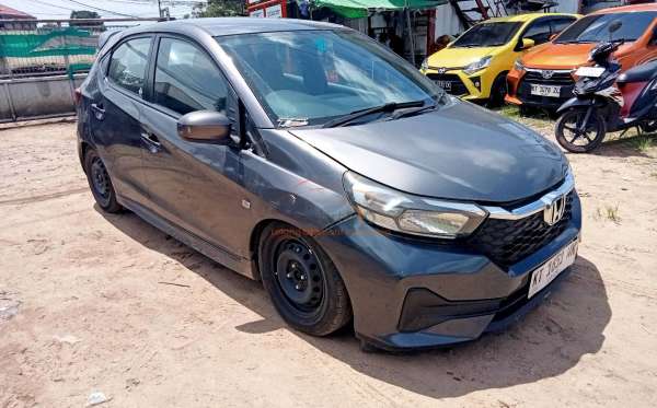 HONDA  BRIO  SATYA 1.2 E
