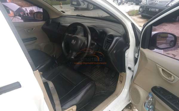 HONDA MOBILIO DD4 1.5 S