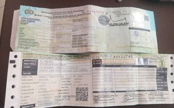 HONDA MOBILIO DD4 1.5 S