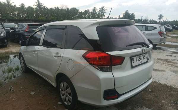 HONDA MOBILIO DD4 1.5 S