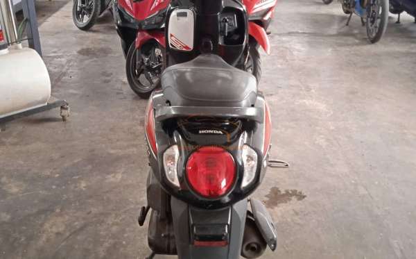 HONDA  SCOOPY